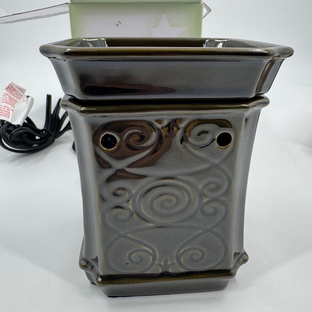 Scentsy Porta Wax‎ Warmer Full Size Olive Green Ceramic Embossed Scroll DSW-PORT